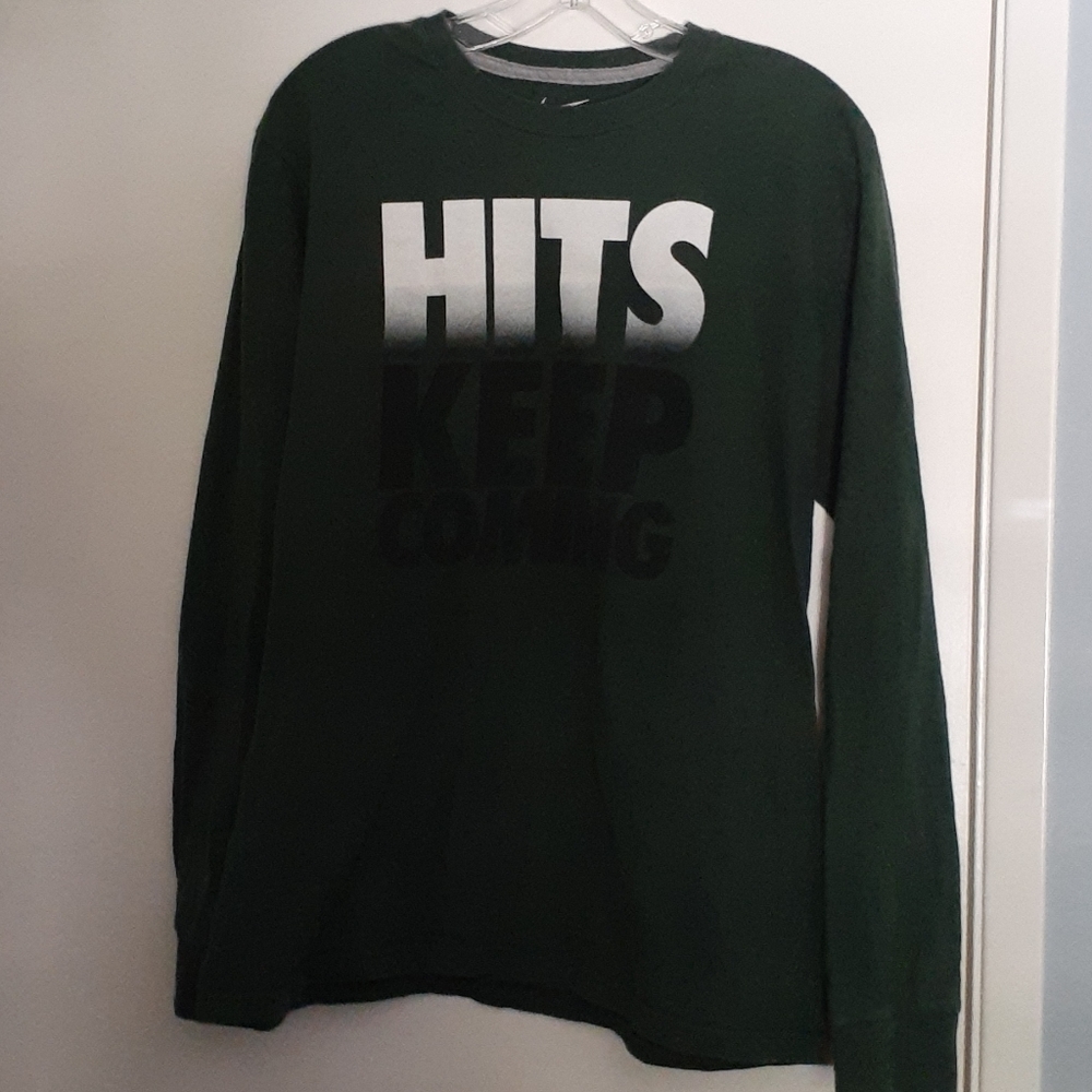 Nike long sleeve t-shirt